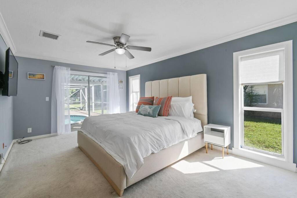 Tropical Beach & Lakefront Home West Palm Beach Exterior photo